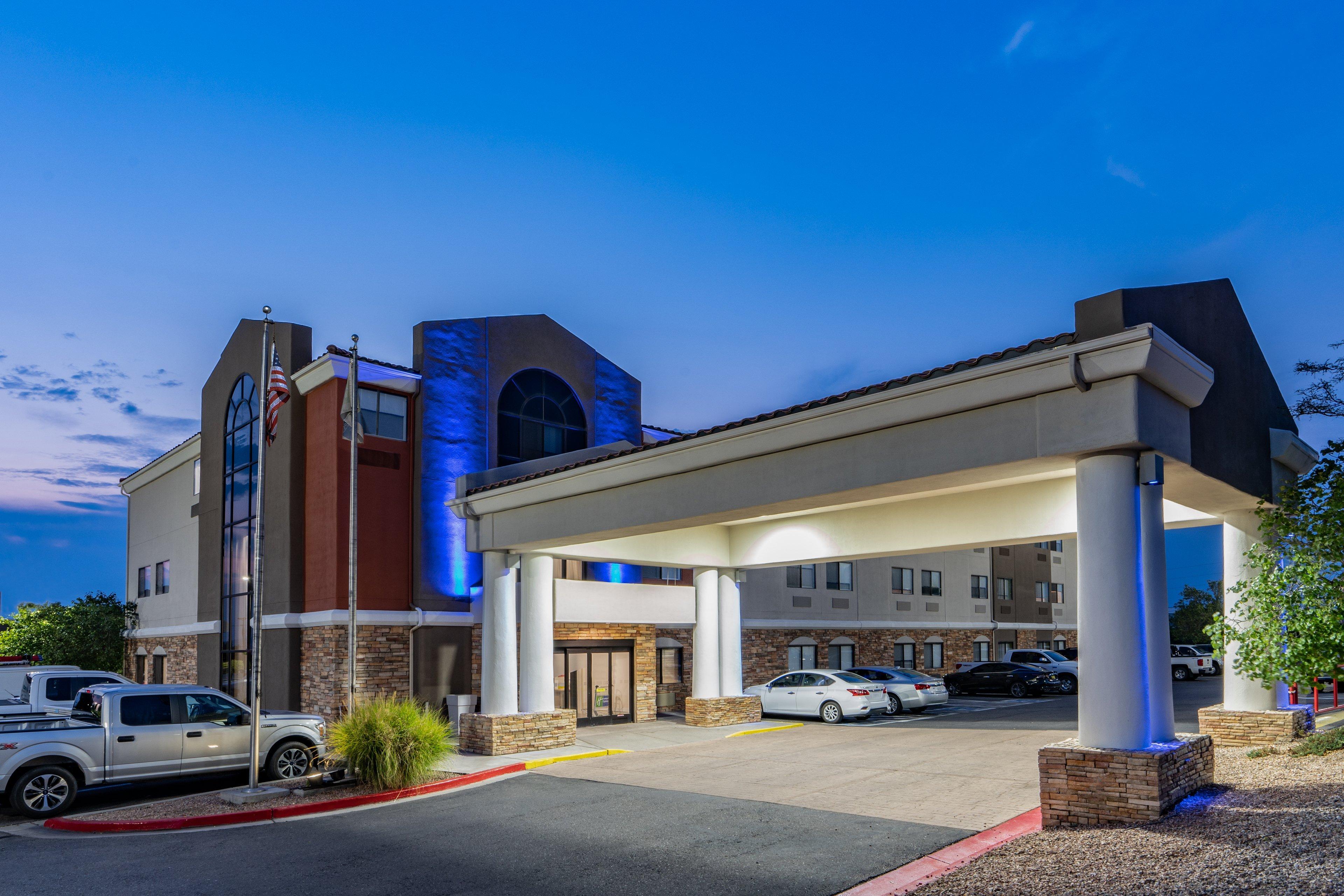 Holiday Inn Express Hotel & Suites Albuquerque - North Balloon Fiesta Park By Ihg Екстер'єр фото