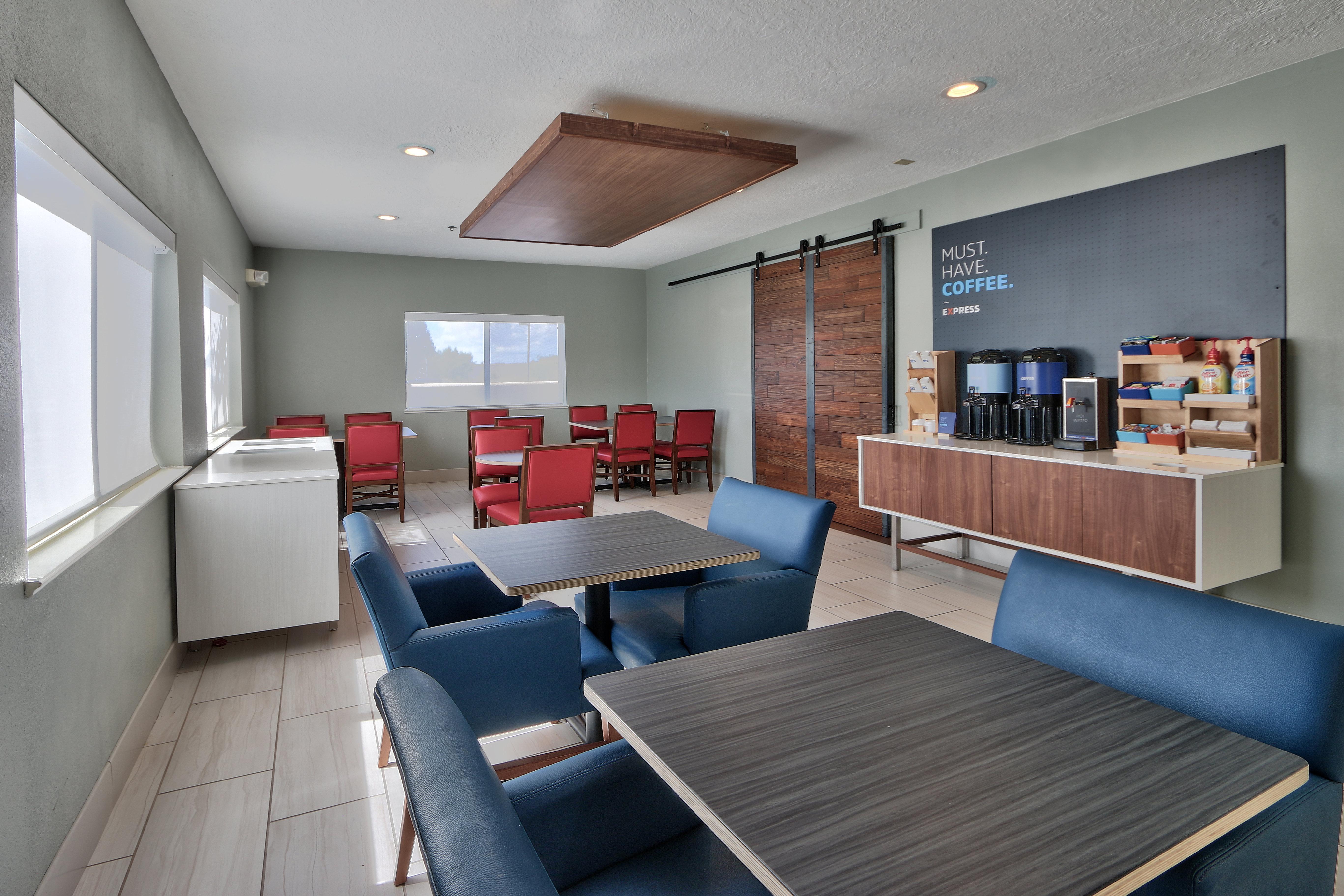 Holiday Inn Express Hotel & Suites Albuquerque - North Balloon Fiesta Park By Ihg Екстер'єр фото